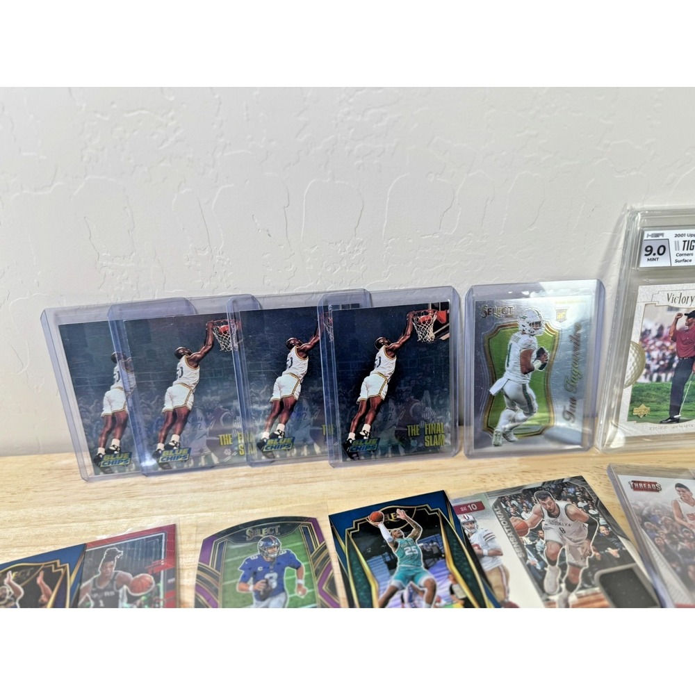 Sports Card Lot (200+ Cards) - Low End Cards Rookies Silvers SP Numbered READ - Picture 11 of 17
